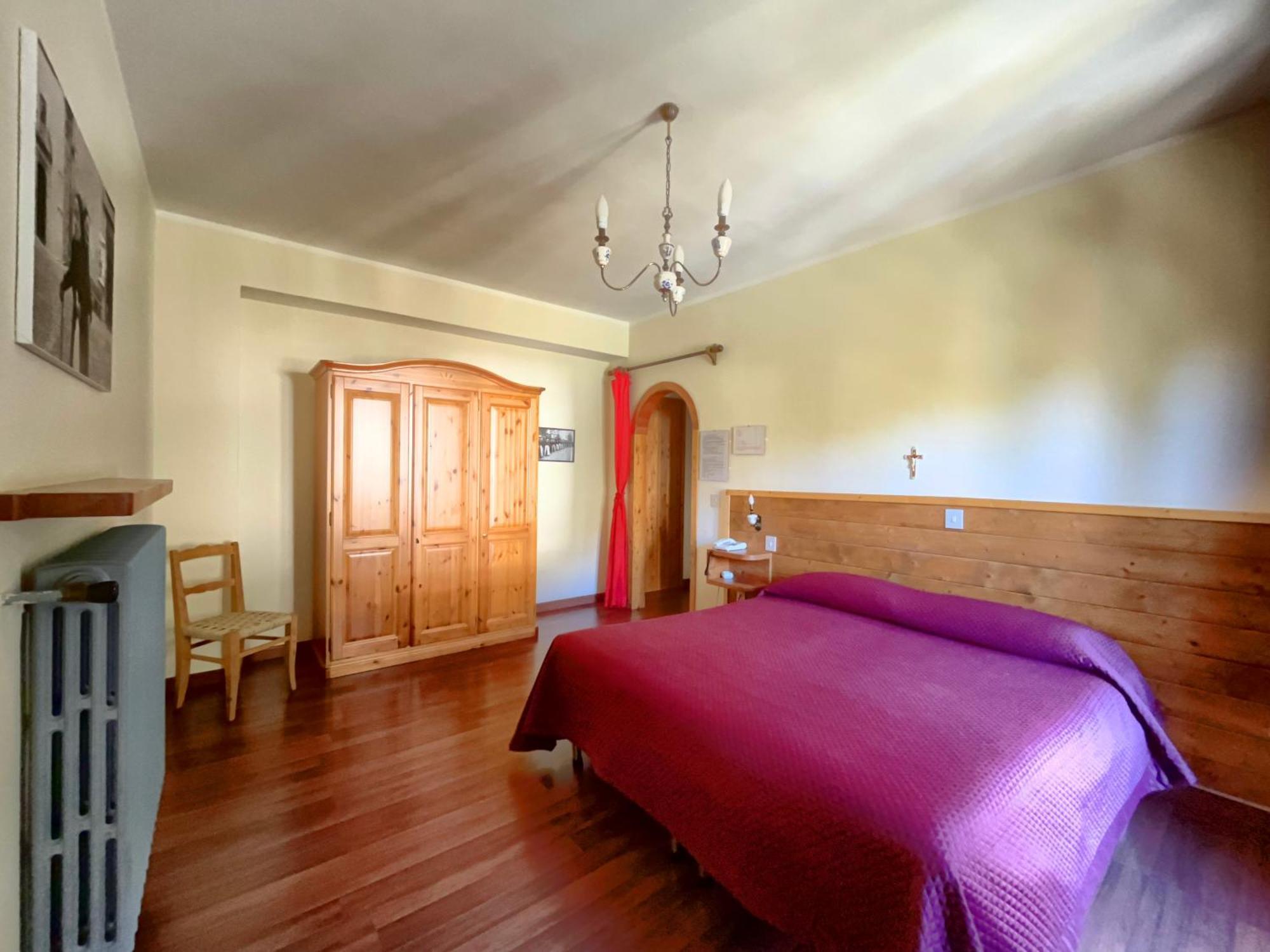Hotel Garni Mille Pini Scanno Exteriör bild